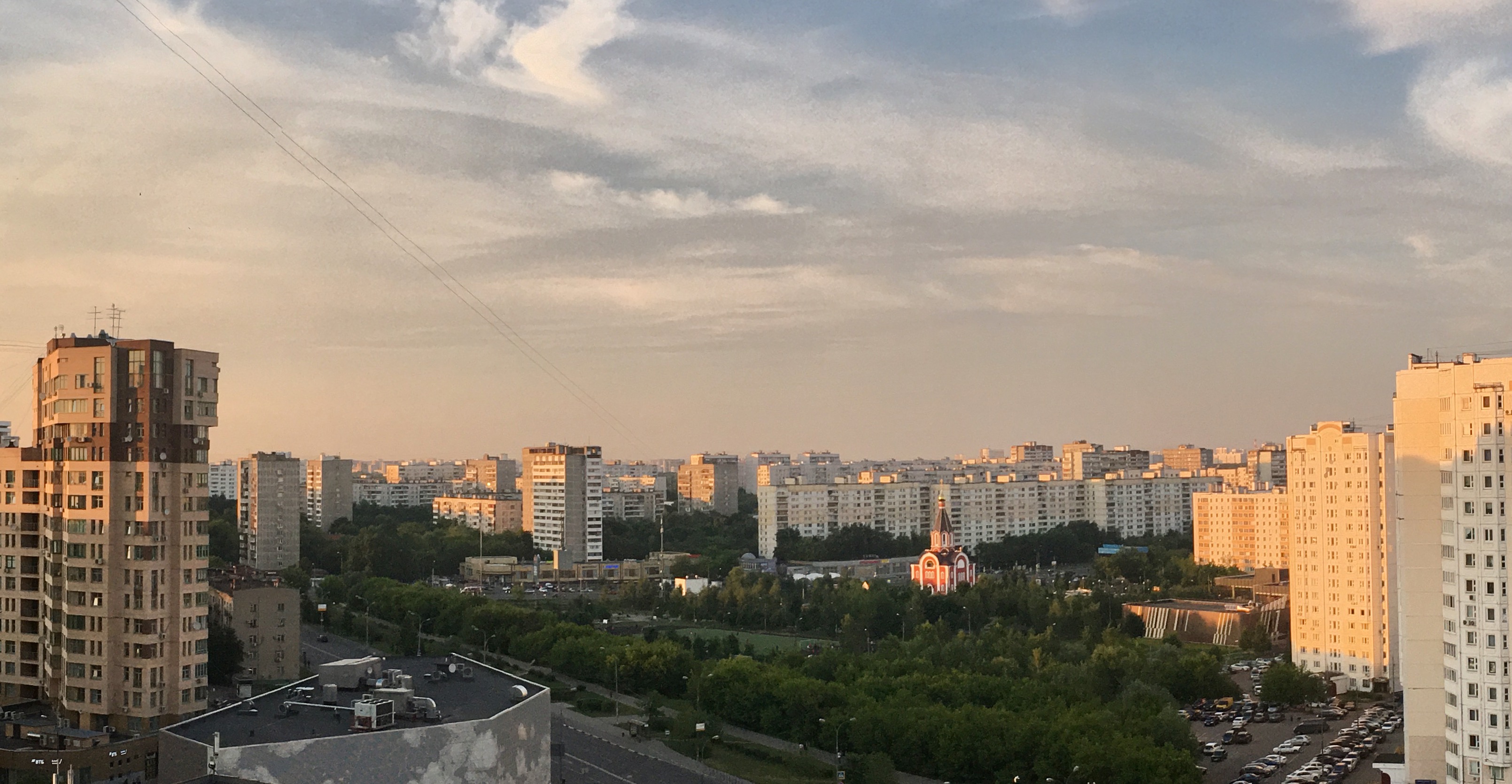 Вид района Люблино в районе одноименной станции метро. Фото пользователя Wikimedia.org под ником Svg0